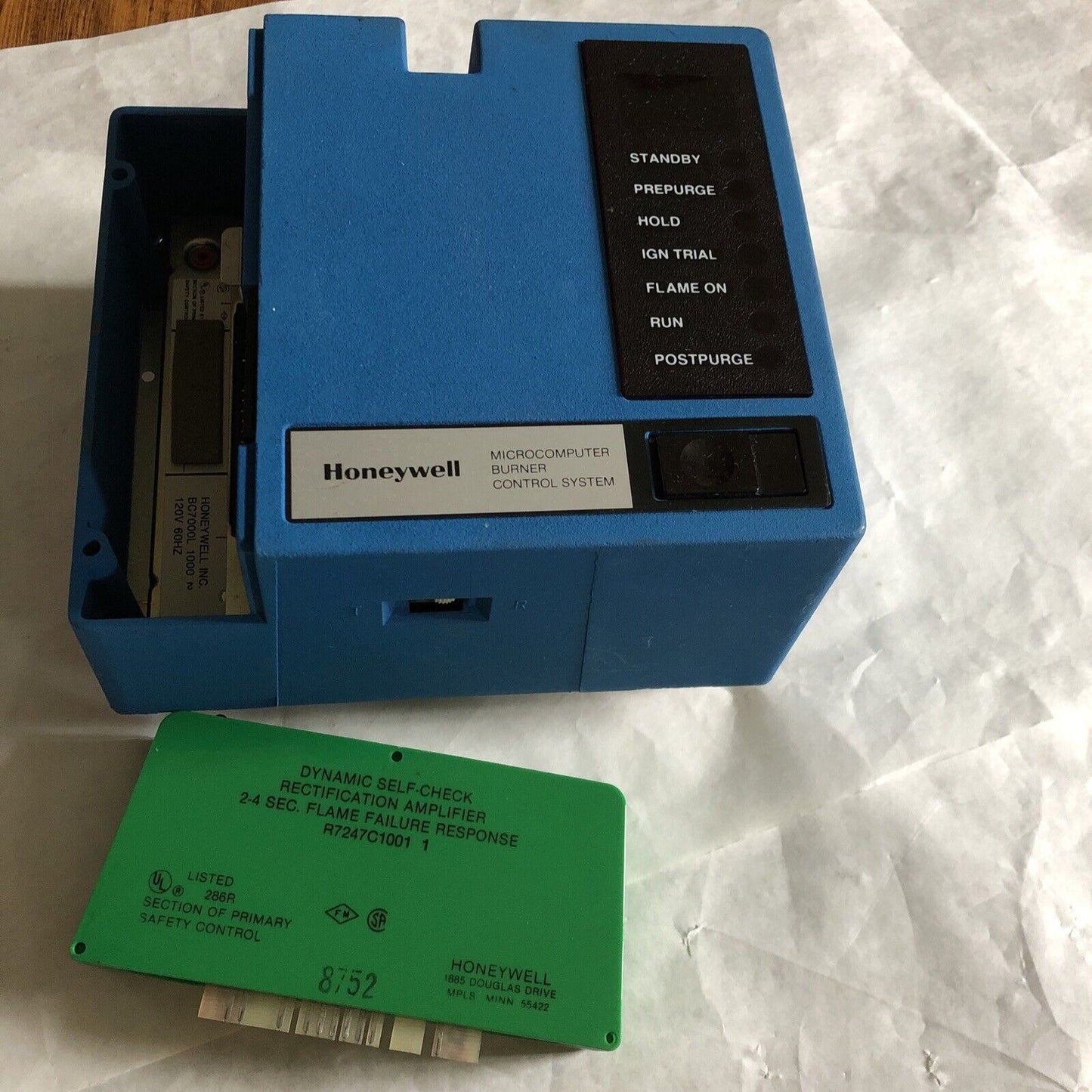 Honeywell Bc7000l1000 Microcomputer System R7247c1001 Dynamic Self Check,Si