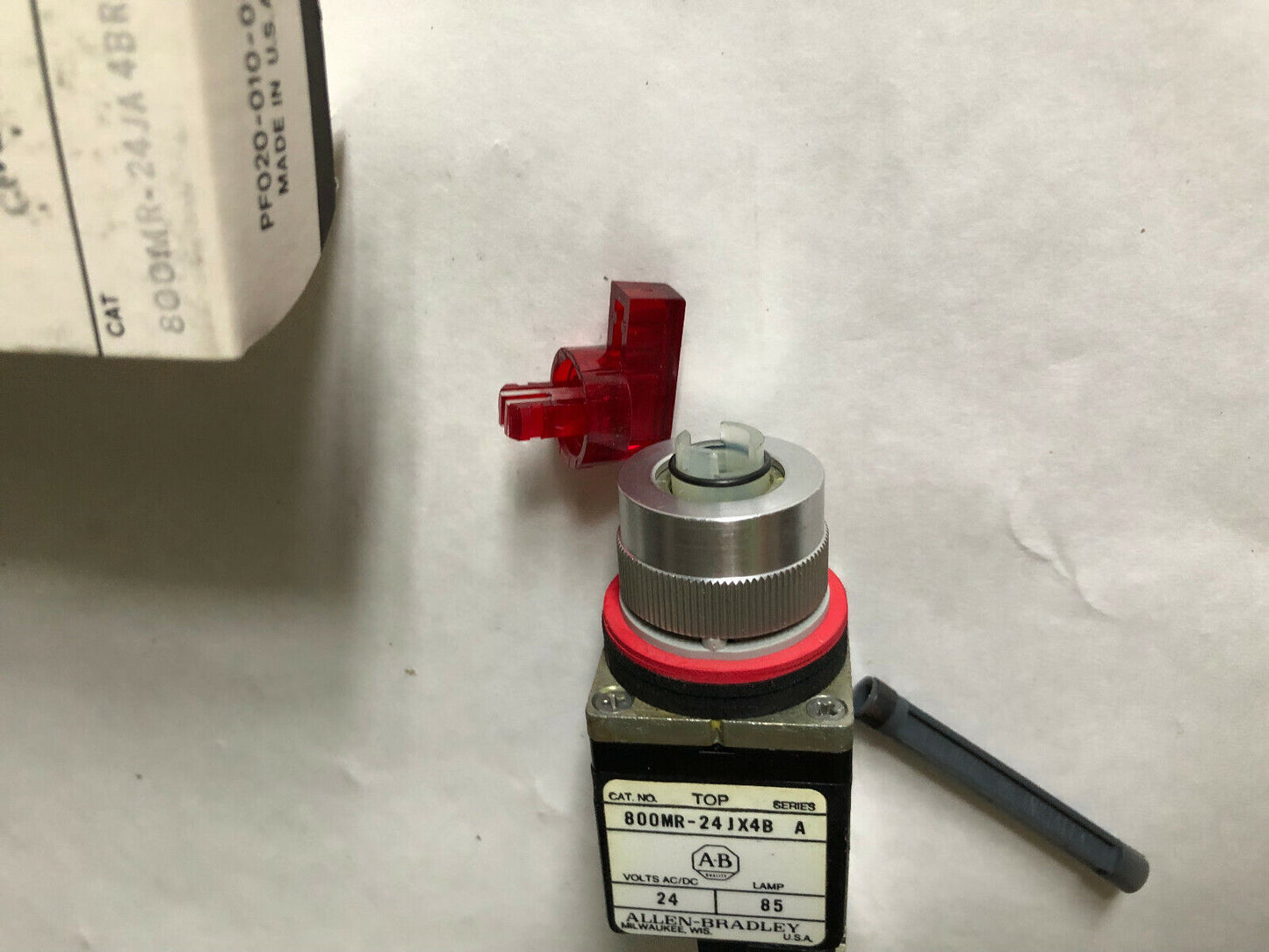 New 800Mr-24Ja4bra  Allen Bradley A-B 800Mr-24Jx4b A,800M-Xa Switch,10A,Se