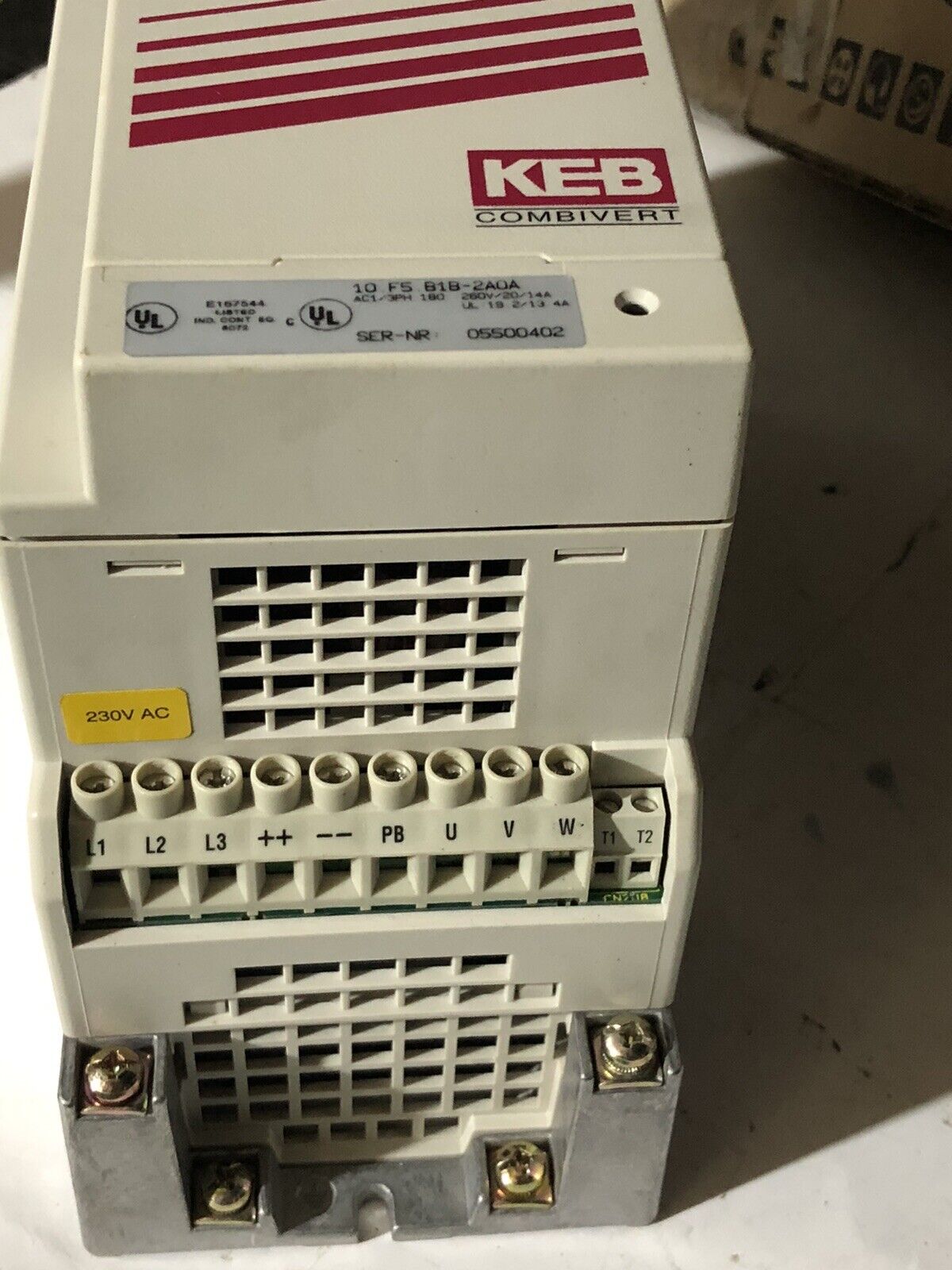 Keb Combivert F5 10.F5.B1b.2A0a Frequency Inverter Drive 10.F5.B1b-2Aoa 4.0K,To