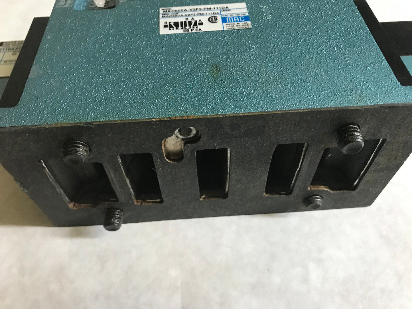 Mac Mac500a-V2f2-Pm-111Da Pneumatic Solenoid Valve,Pme111daag,Pme111daag,120V,Ep