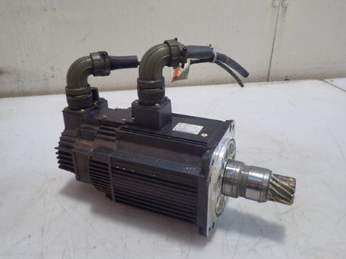 Yaskawa Sgmgh-13A2a-Yr62 Servo Motor,Rpm 1500Rpm,1300W,16.7A,Bt