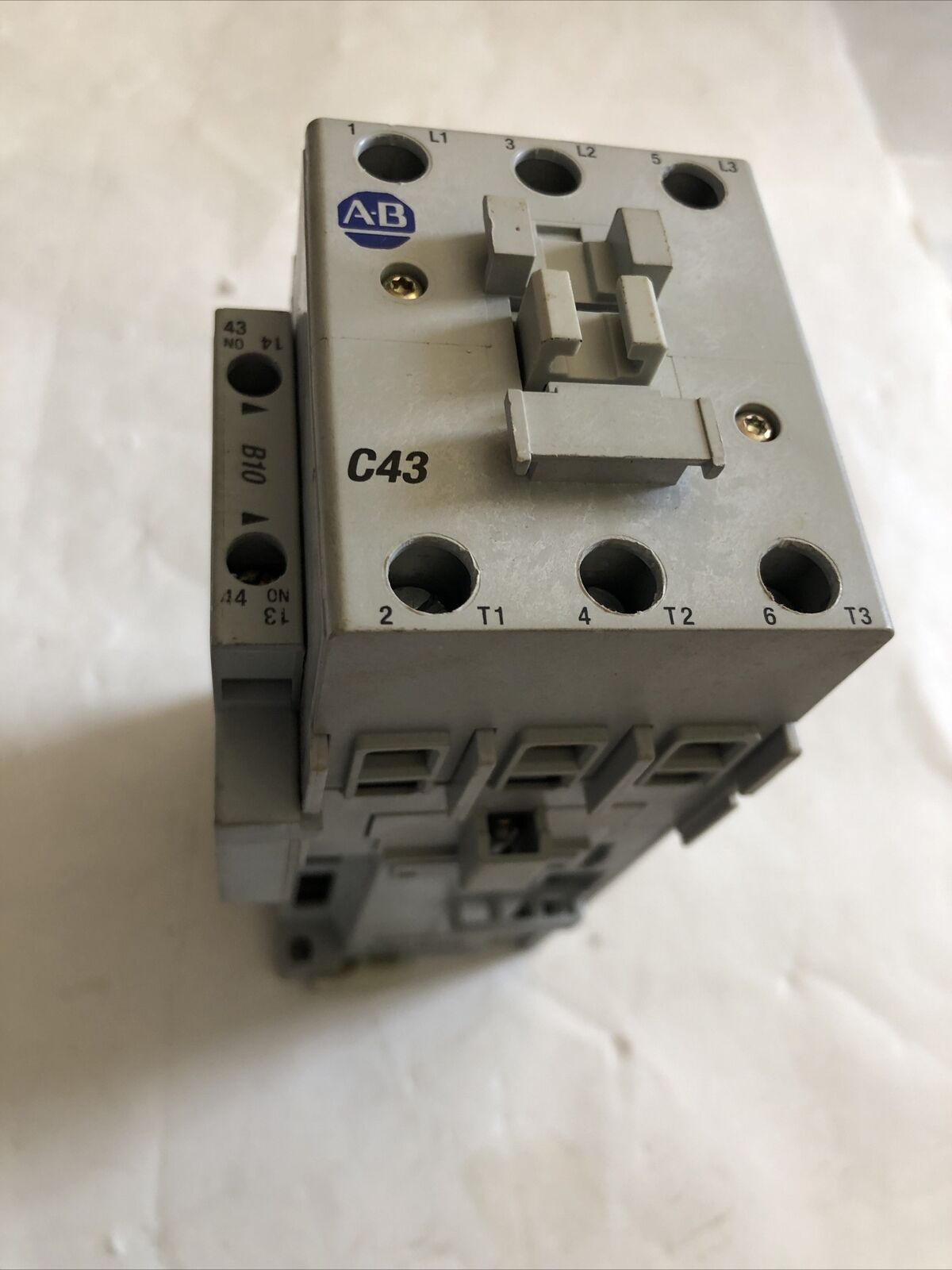Allen Bradley 104-C43dj22,100S,Allen Bradley C43 Reversing Contactor,24V Coil,Bm
