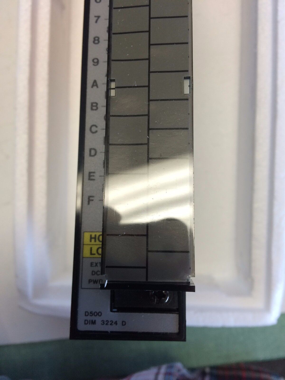 New Cutler Hammer D500 Dim 3224 D,Dc Input 12-24V, 32Pt 24V D500-Dim-3224D,Eg