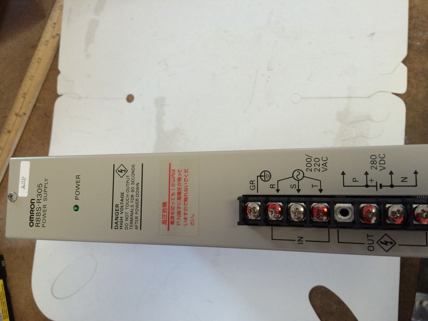 Omron R88s-R305 Power Supply, 280 Vdc  ,Cz,Ee