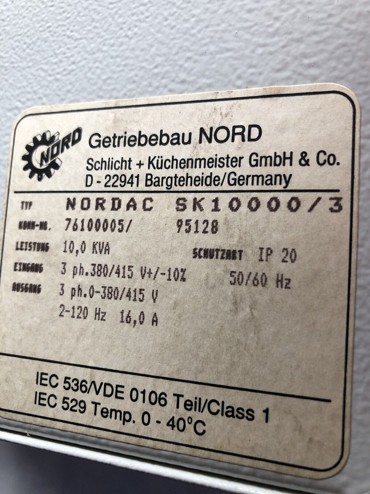 Getriebebau Nordac Sk10000/3 Ac Drive,3-Ph,0-380/415V,76100005, 16.0A,Ez