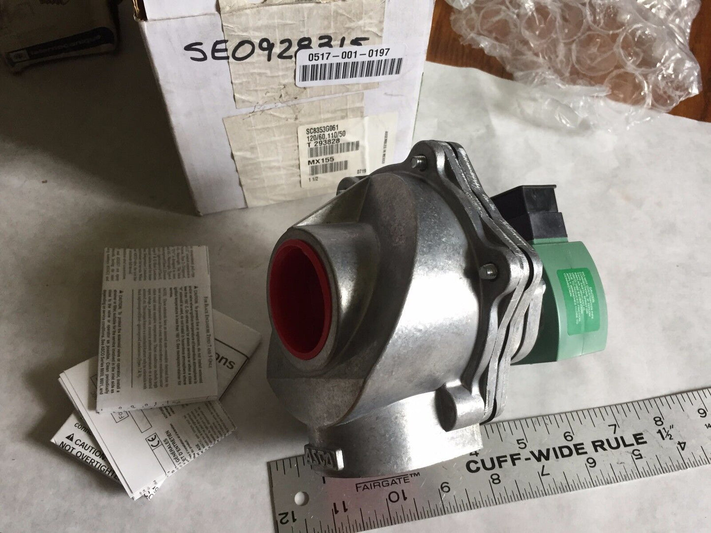 New Asco Sc8353g061  Red Hat Sc8353g061 Solenoid Valve, 1-1/2"Npt,120V,Br