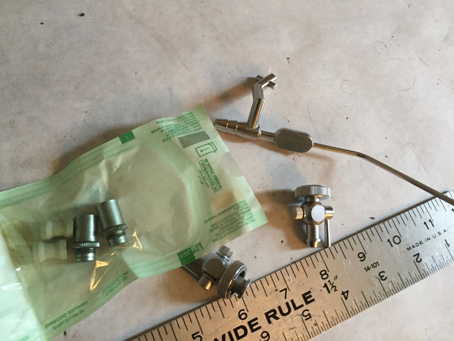 Medtronic 960-382 Suction Instruments 960-382 Xomed Ce0123,Kli 3Topc005 60R,Ea