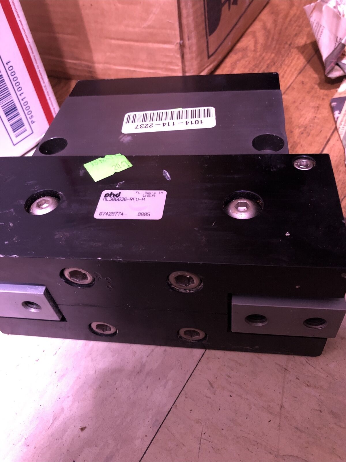 Phd Ml306636-Rev-A Pneumatic Parallel Gripper 07429774 0805,Ml306636 Reu A,By