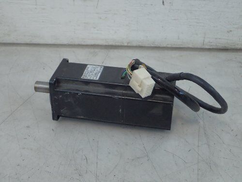 Yaskawa Electric Sgm-04Uw12 Ac Servo Motor,400W,200V,Rpm 3000, Sgm-O4uw12 ,Bi