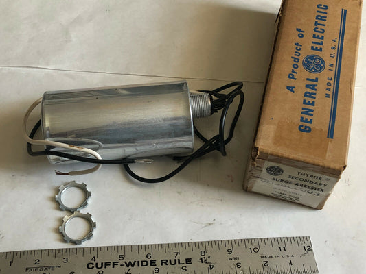 New Ge 9L15bcc003 Protective Capacitor 3Wire 0-650Vac,9L15bcc,Tj