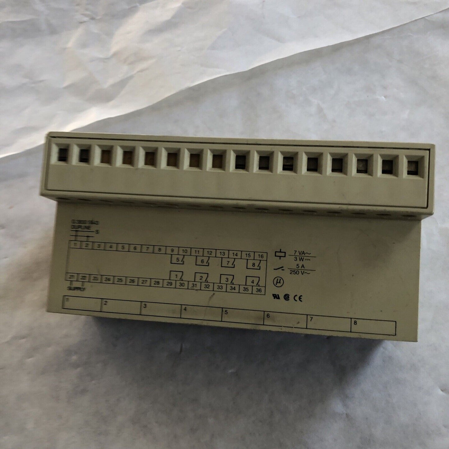 Carlo Gavazzi G3830-5543-230 Dupline 458A12,Receiver Digital Signal 8Ch 230V,Ee