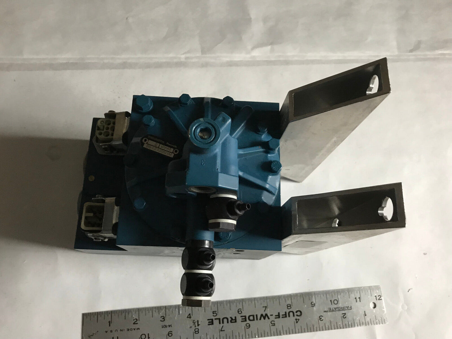 Rexroth 5610105010 Pneumatic Pressure Relief Valve With Mount 2 2693,Sh