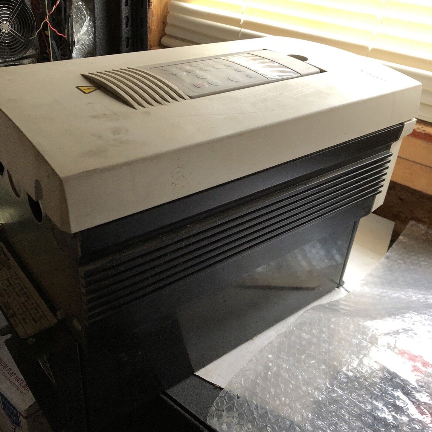 Abb Acs601-0006-4-000B1200801 Acs600 Ac Drive,3-Phase,380-500 Vac,Abb Acs600,Aa
