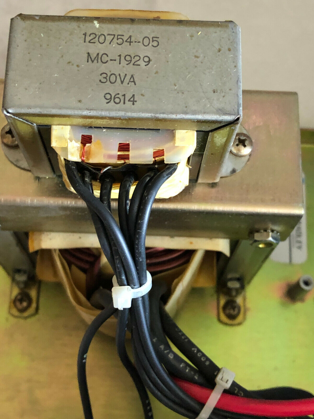 Allen Bradley 1336-B025-Ejf,1336-Bo25-Ejf 3-Phase Ac Drive,42.0 A,28.0/30/33,Ew