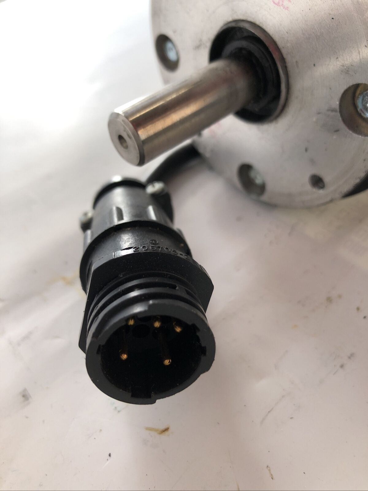 Dac 15137 Servo Motor,Shaft Diameter: 1/2",Shaft Length: 1-1/2",Fl