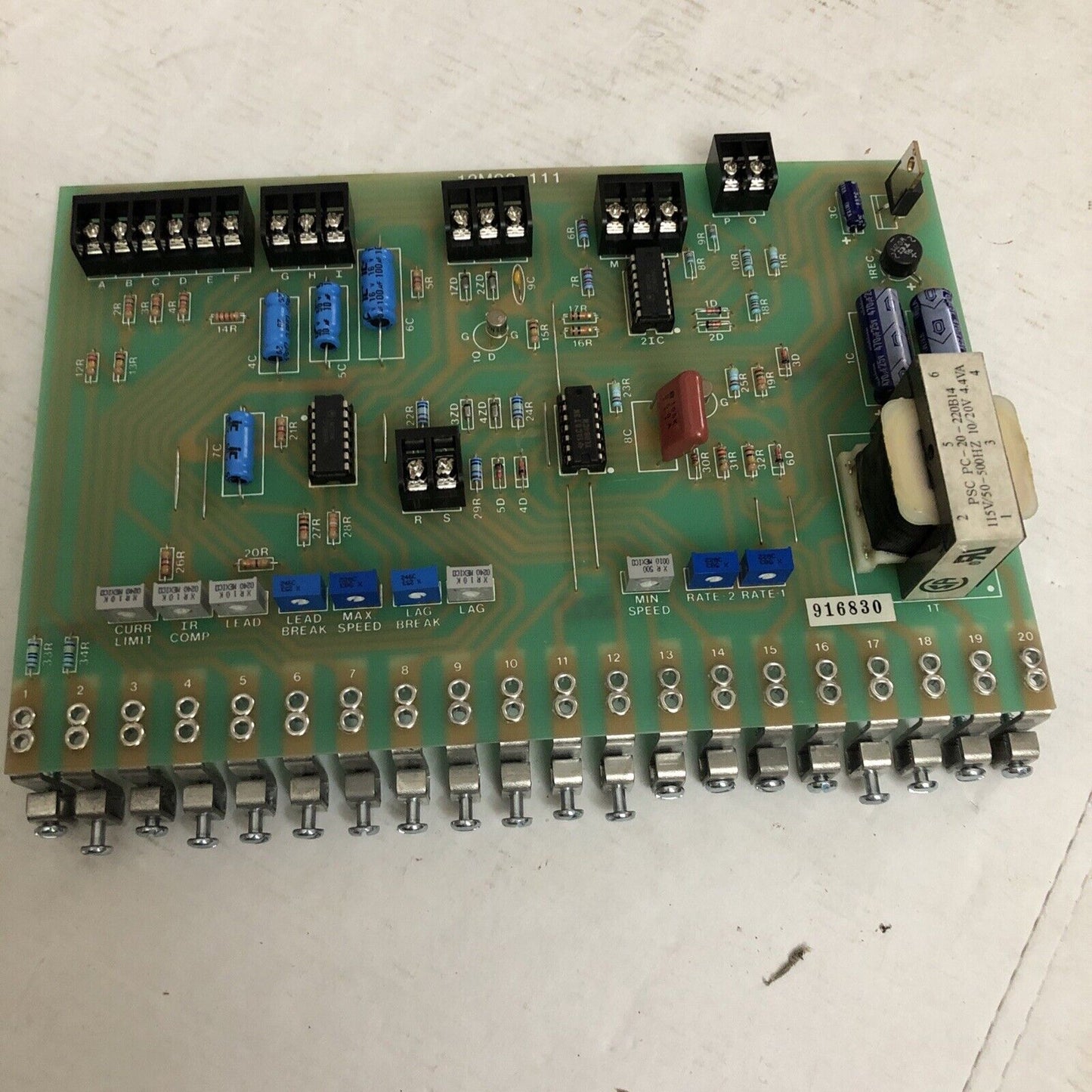 New Bomac 12M03-111,8100-0555 Controller Closed Loop 12M30011101,Cz