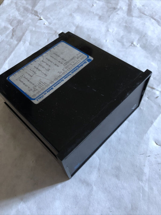 Binding Union 3366 B 00 00 00 110 Vac 47 63 Hz Temperature Readout Display,Te