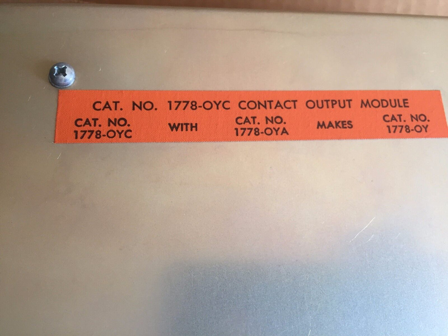Allen-Bradley 1778-Oyc,1778-Oya,1778-Oy Contact Output Module Bulletin,Ss