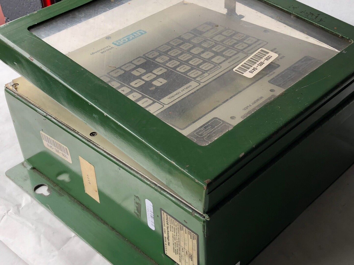 Uticor Technology 58273 Controller,Rs-232C,Rs-422,120 V,Cl