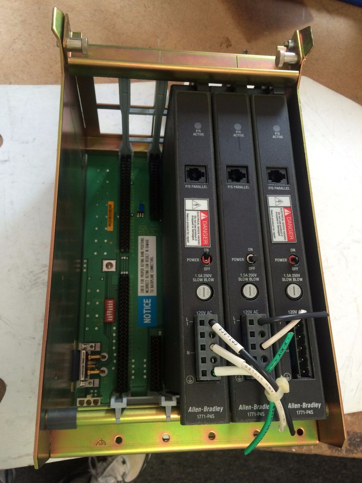 Allen Bradley 1771-A1b B,4-Slot I/O Chassis,1771-P4s,Cp07d,96815208 A01,Cy