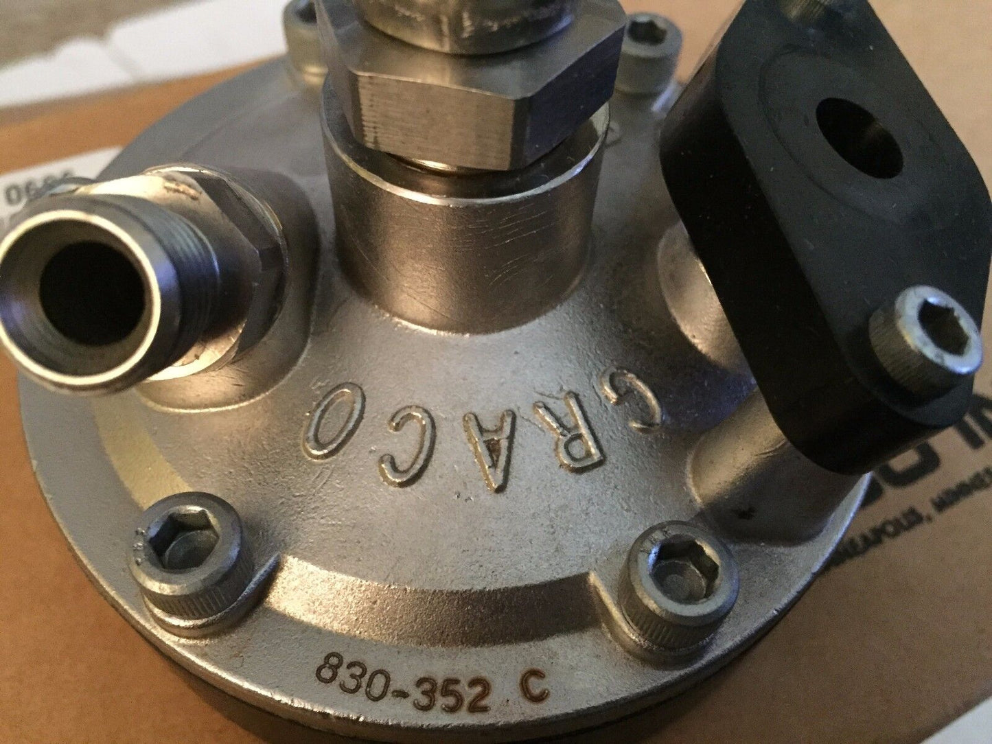 New Graco 830-352 C,Graco 830352 Fluidless Dump Regulator,Ct