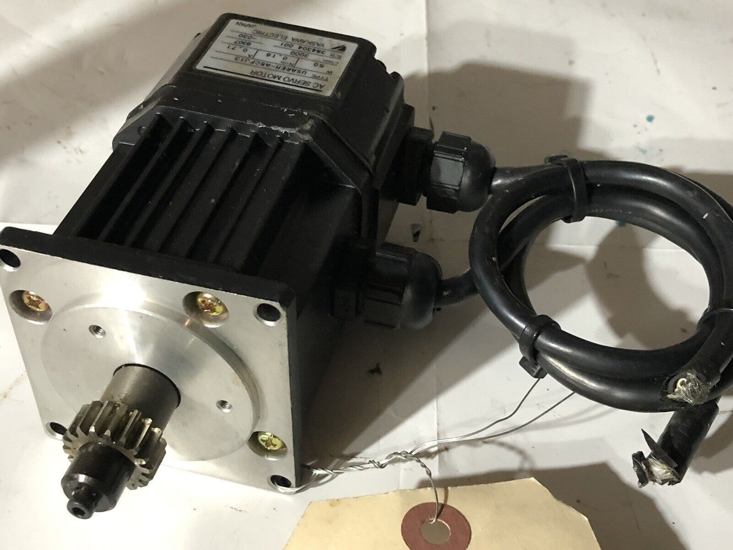 Yaskawa Electric Usarem-A5cfj13 Ac Servo Motor, 50 Watts,To