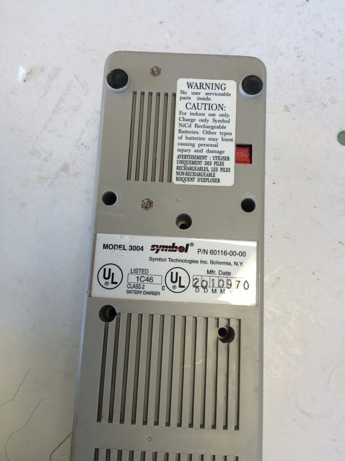 Symbol 3004 Technologies Battery Charger 3004, P/N 60116-00-00,Cw