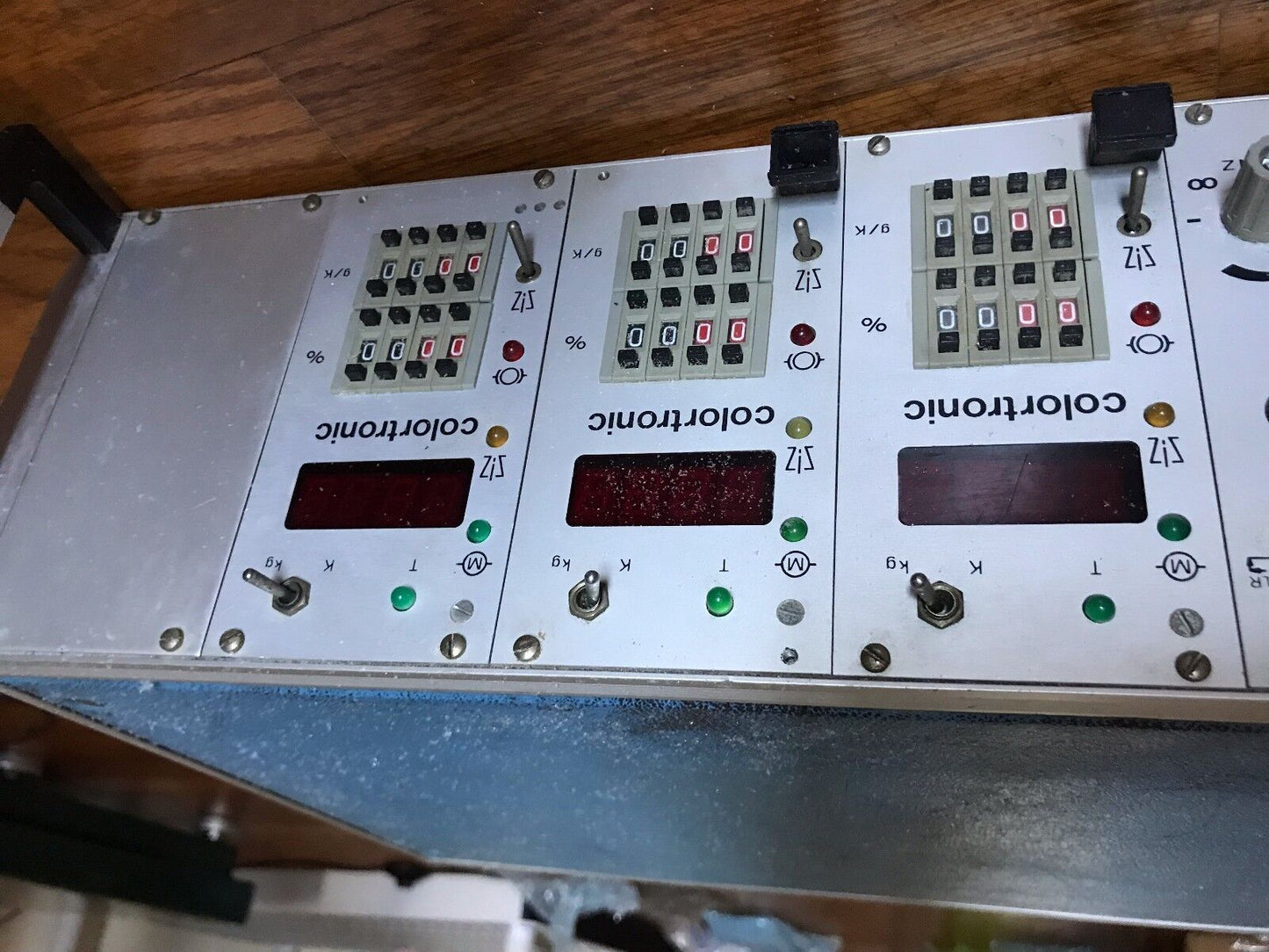 Colortronic Cdk Dosing & Blending Unit,0.7Kw,Aw,Ab