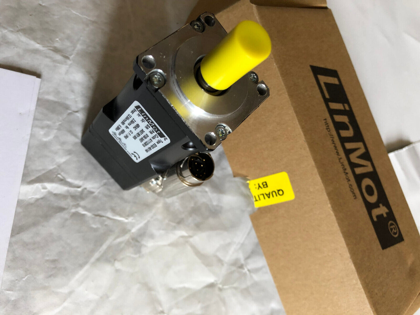 New Linmot Ec02-40/140 Ec Servo Motor,Linmot 01503457,48Vac,4000Rpm,A11133610,Cy