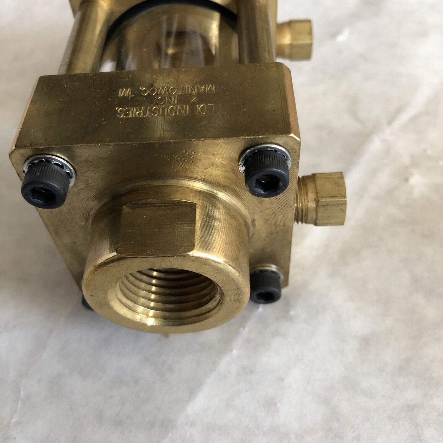 New 1/2" Npt  Lube Ldi Industries F301-04-01 Flow Sight ,Ed