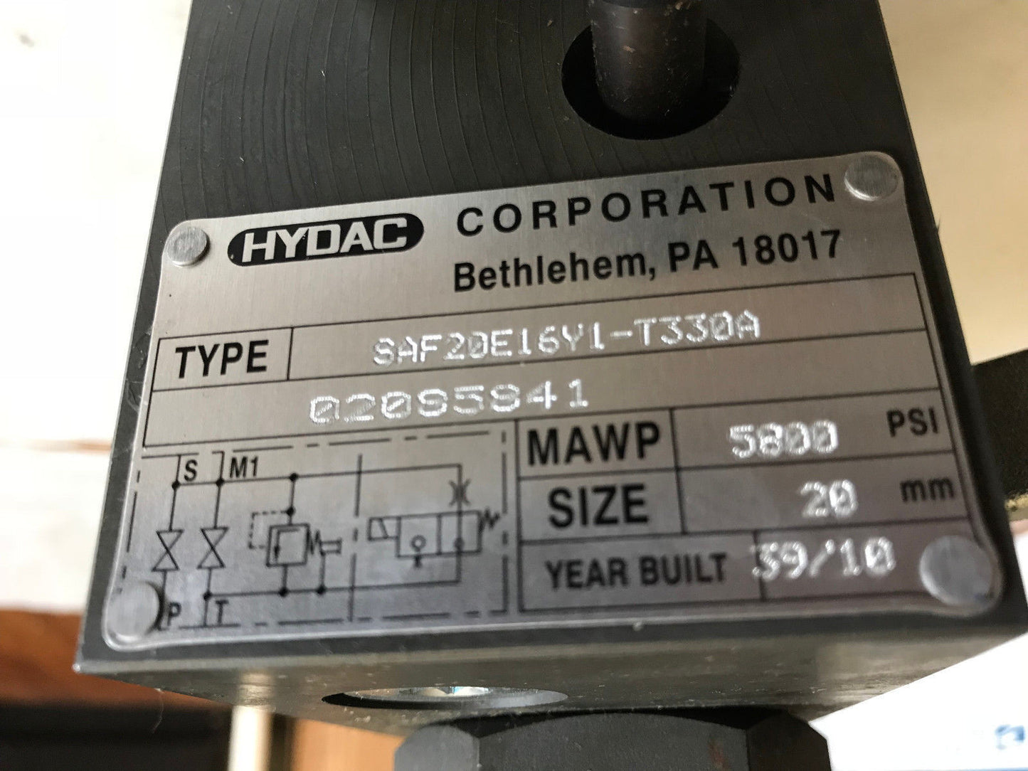 New Hydac Saf20e16y1-T330a Hydraulic Accumulatr Safety Valve,Db12120a-011,Ah