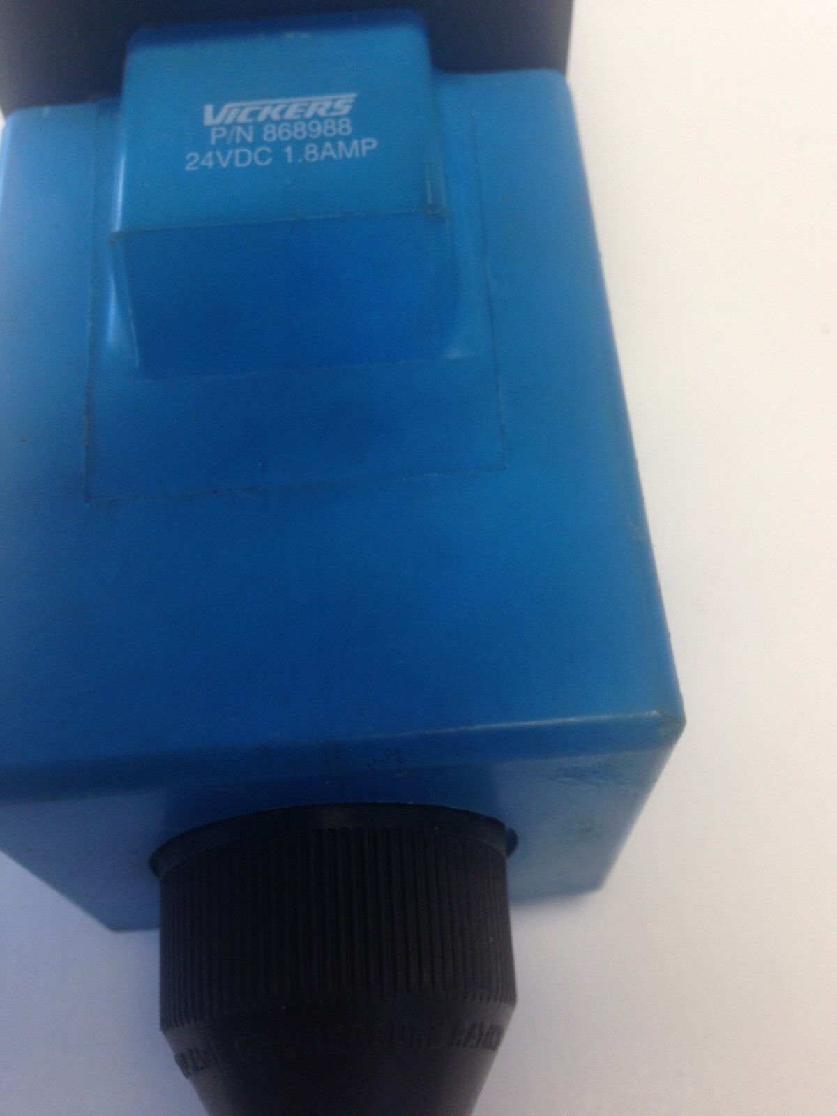 Vickers Pa5dg4s4lw-012C-H-60-S471 Hydraulic Pilot Valve,24 Vdc 868988 1.8A,Tn