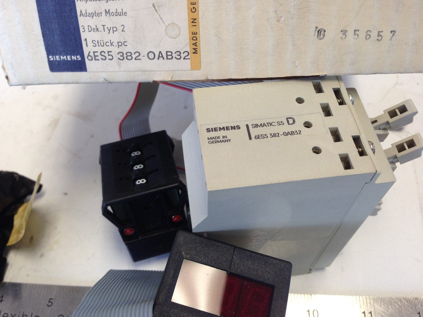 New Siemens 6Es5-382-Oab32,6Es5-382-0Ab32,S5-110A,6055095A,6065130 Module,Fl,Ag