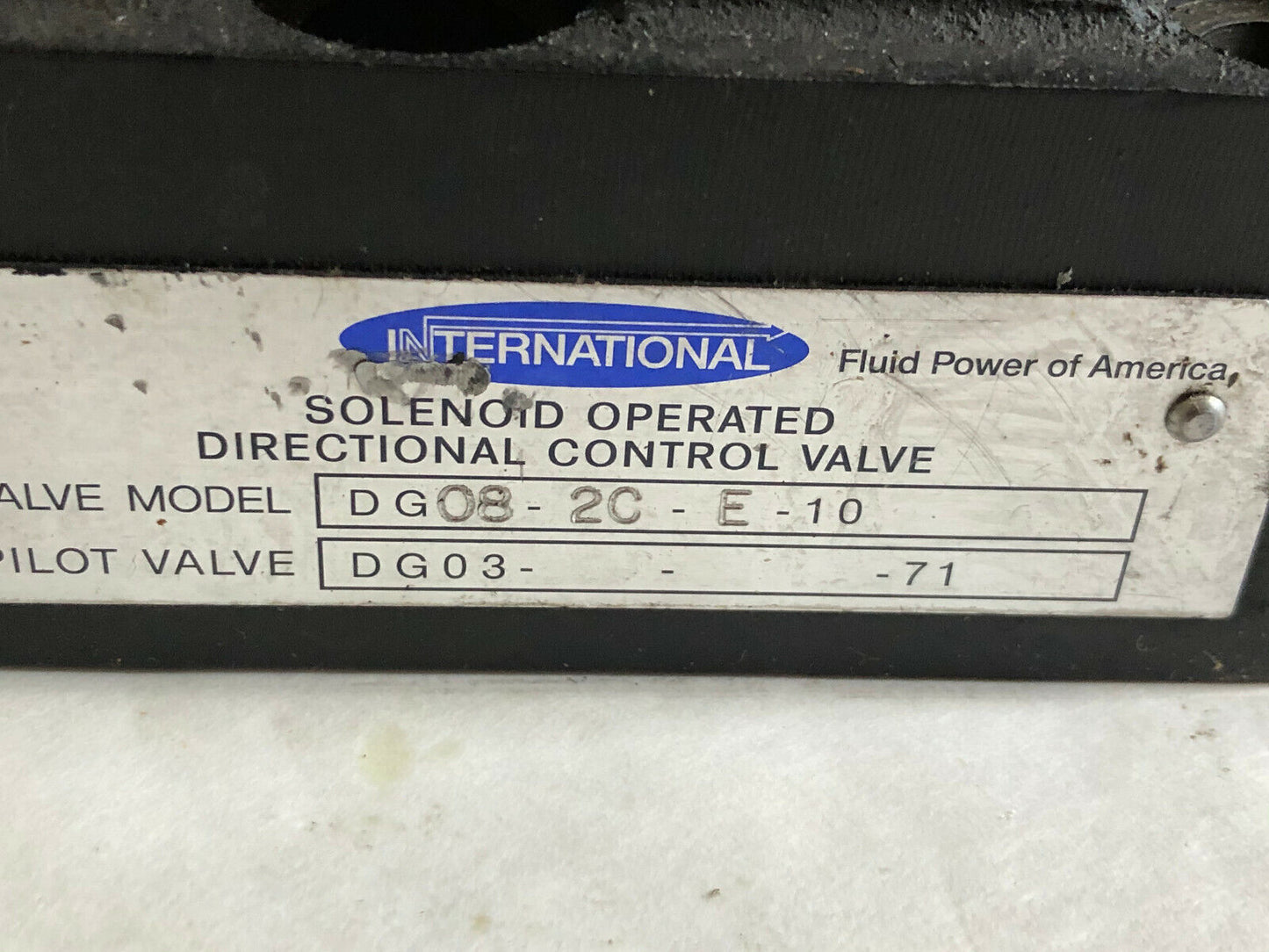 New International Dg08-2C-E-10 Solenoid Operated Directional Control Valve,Ap