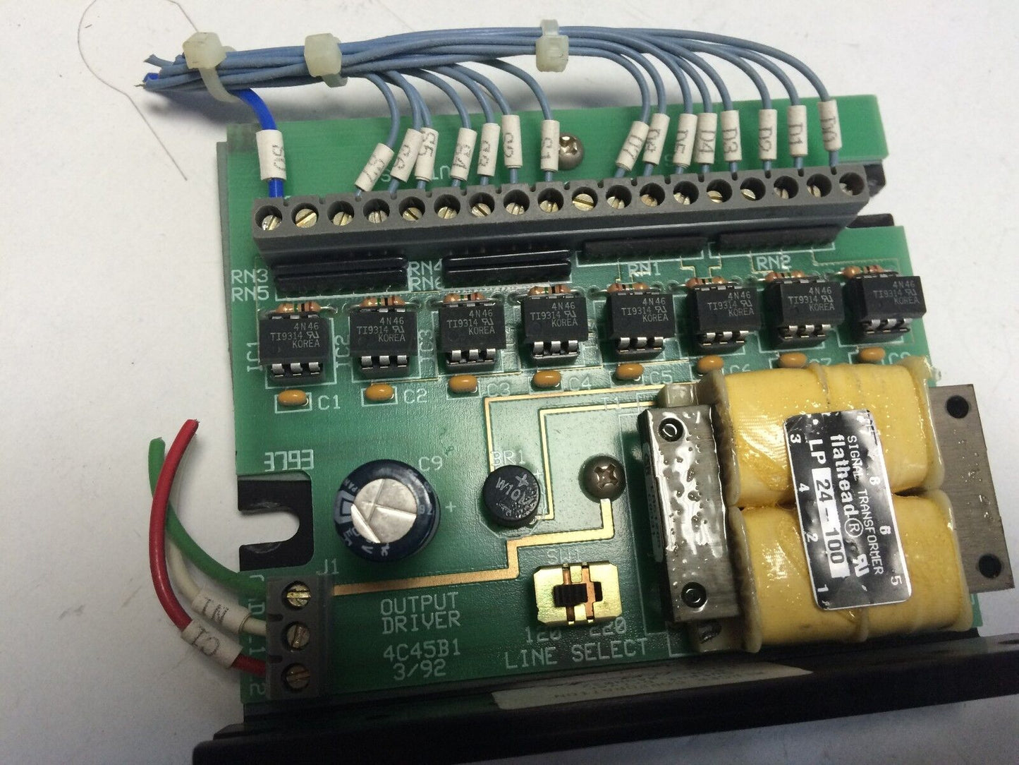 Itw Dynatec 048N032 Output Driver Module 4C45b1,Tj