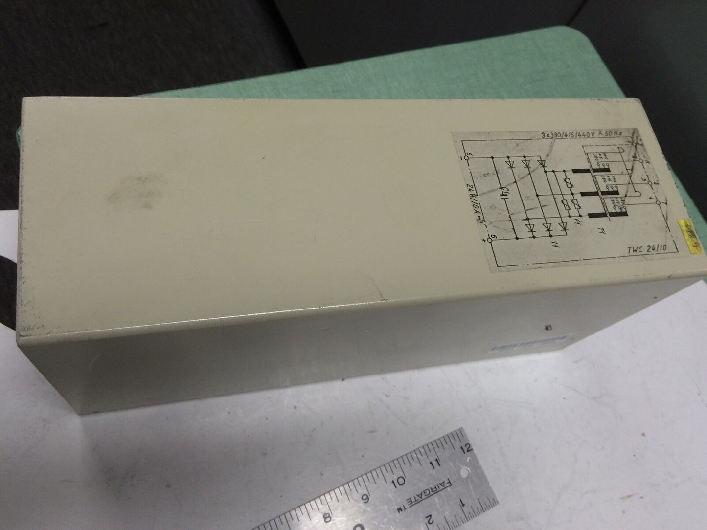 Siemens Twc 24/10 Power Supply, 220/440 V, 24 V, 3X380/415/440V 50Hz,24V/10A,Bs