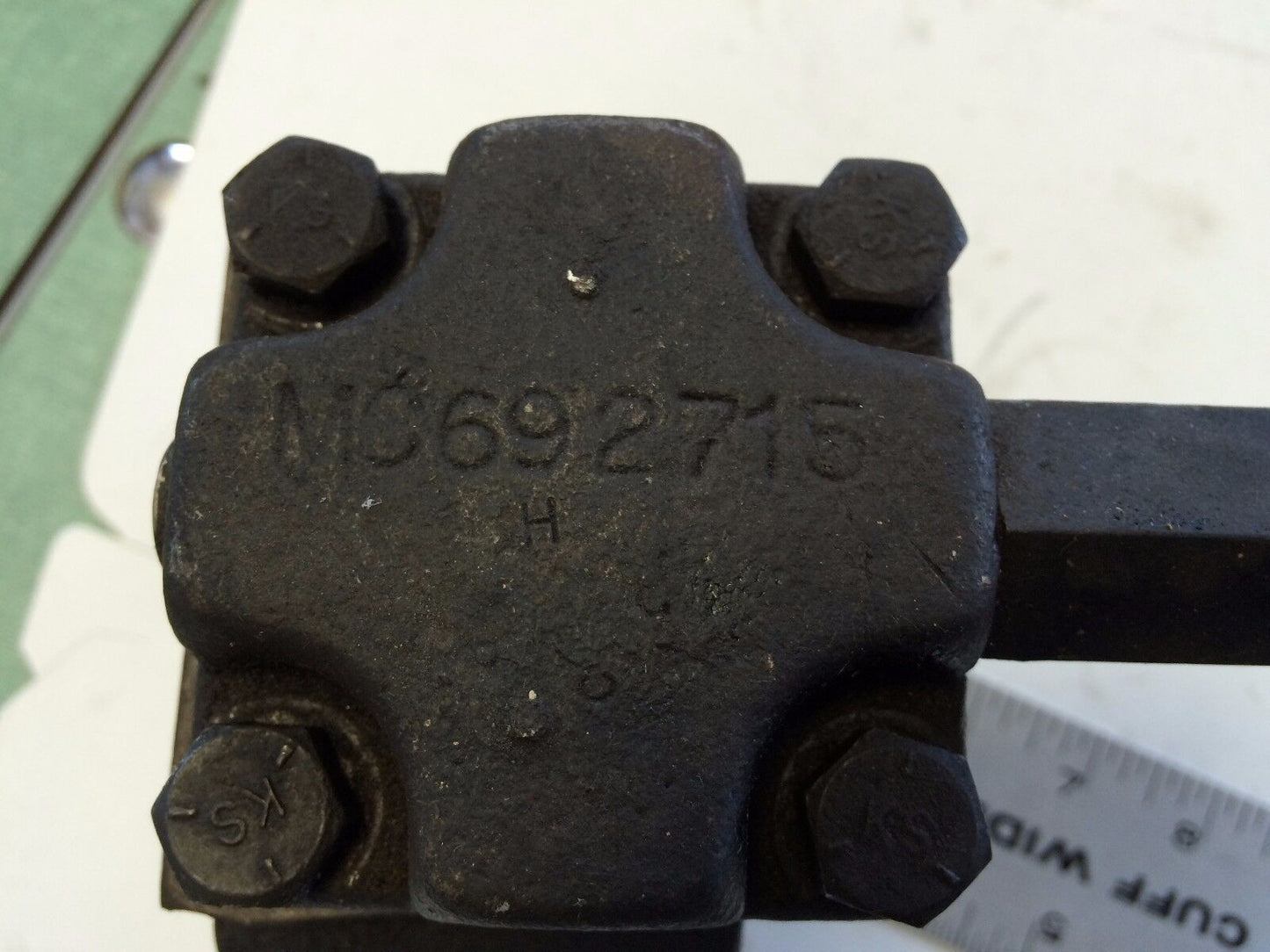 Parker Ur6mm Pressure Control Valve 400-1500Psi,M0692715,Mc692715,Bq
