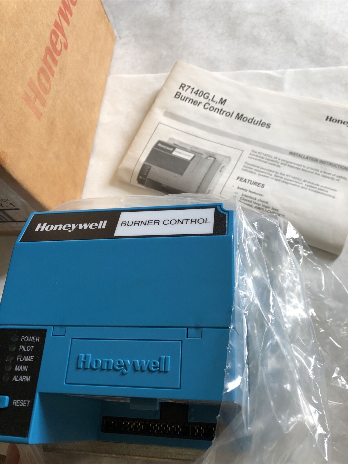 New Honeywell R7140g 1000,R7140g1000 Burner Control,Ew,Ec