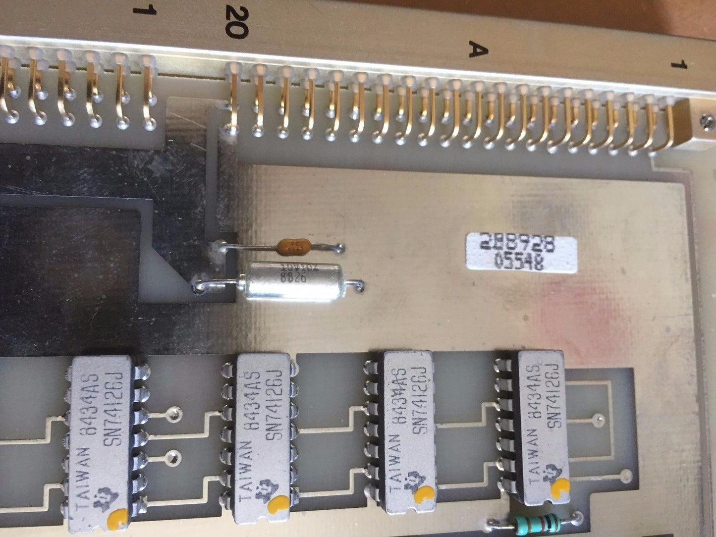 New Foxboro D3001yq ,Foxboro 2B8928,T71737,T71719r Control Circuit Board,Bj