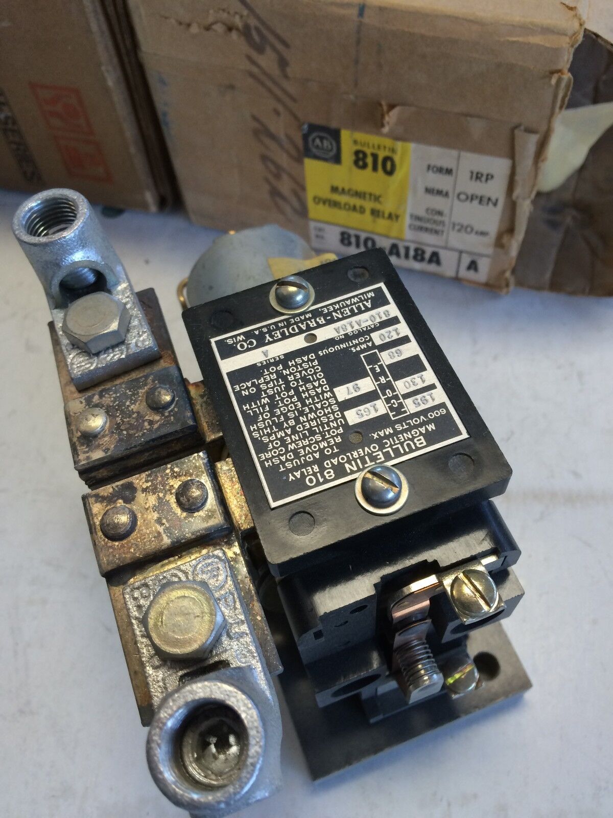 New Allen Bradley 810-A18a Inverse Time Current Relays,Coil Current 120A,Cn