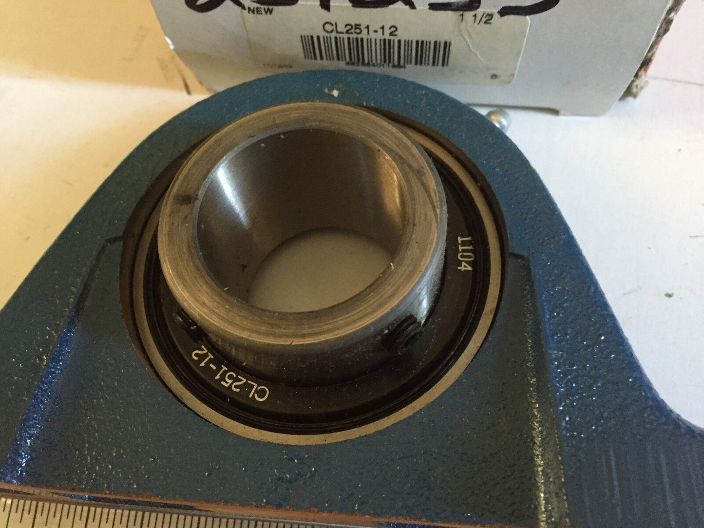 New Mb  Cl251-12 Manufacturing Cl251-12, 1 1/2" Pillow Block Bearings,Bi