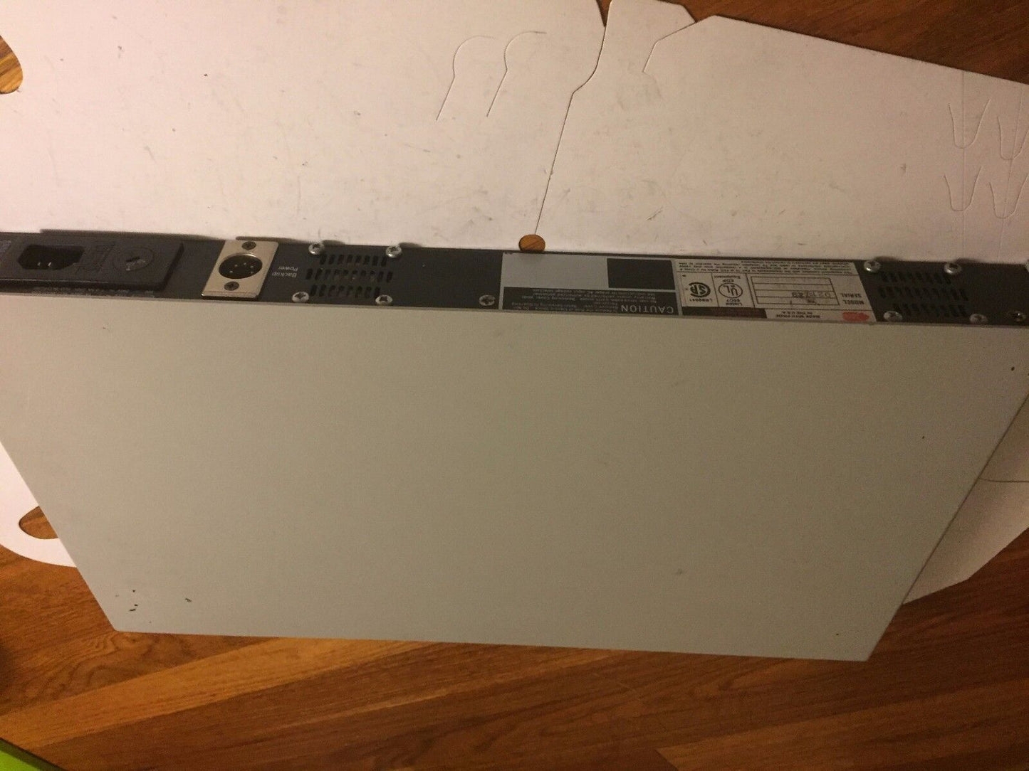 Chipcom 9308S-St Ornet Star Backup Port Terminal 115/230Vac 1/.5A,Cr