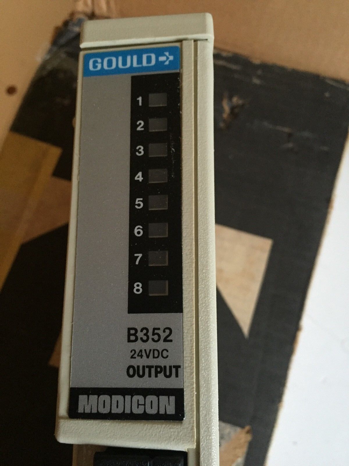 New Gould As-B352-001 Output Module B352 24Vdc Output,Modicon As B352 001 Ea,Ff