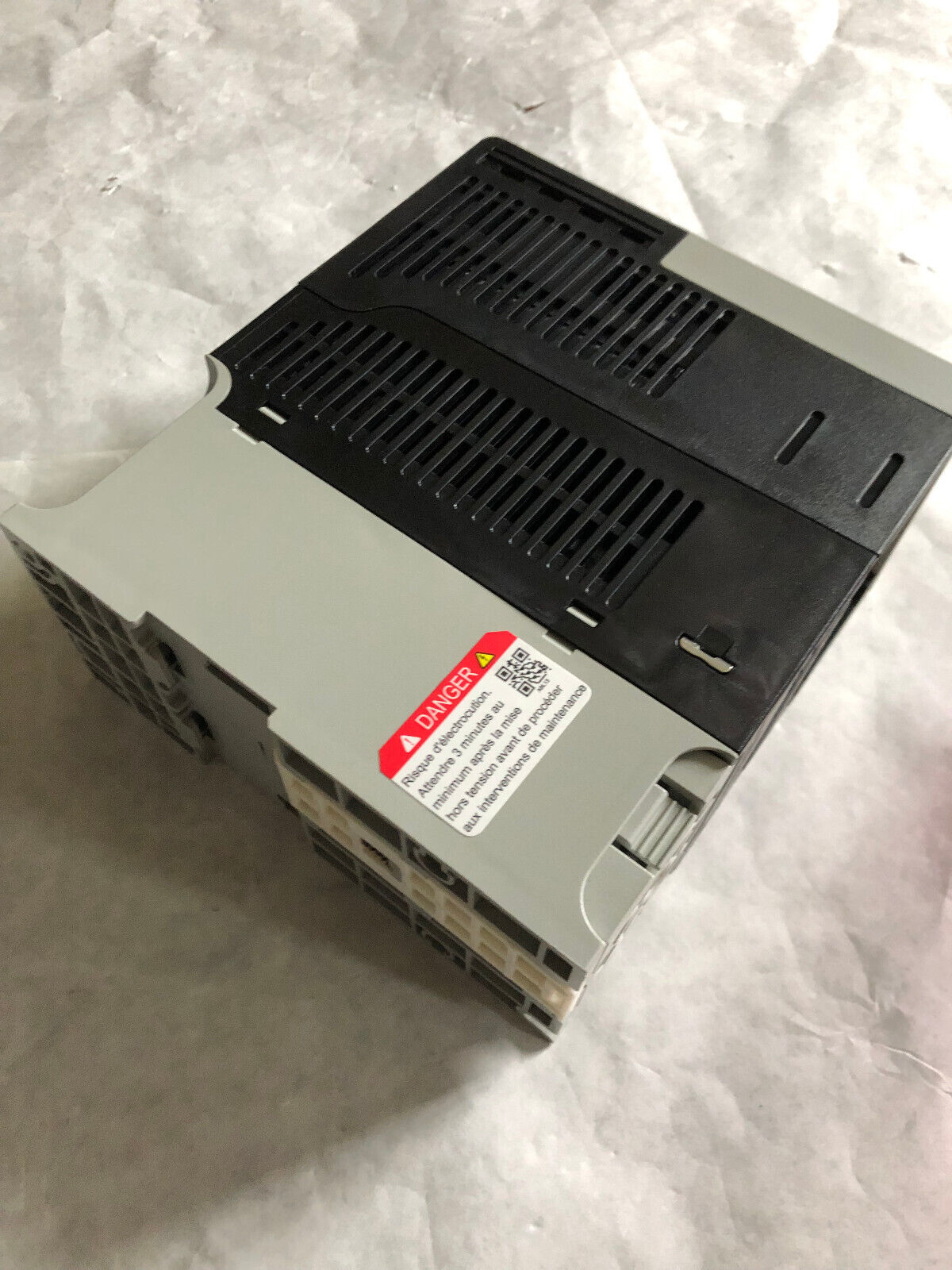 New Allen Bradley 25A-B5p0n104 Ser B,25A-B5pon104,Powerflex 523 Controller,Ay