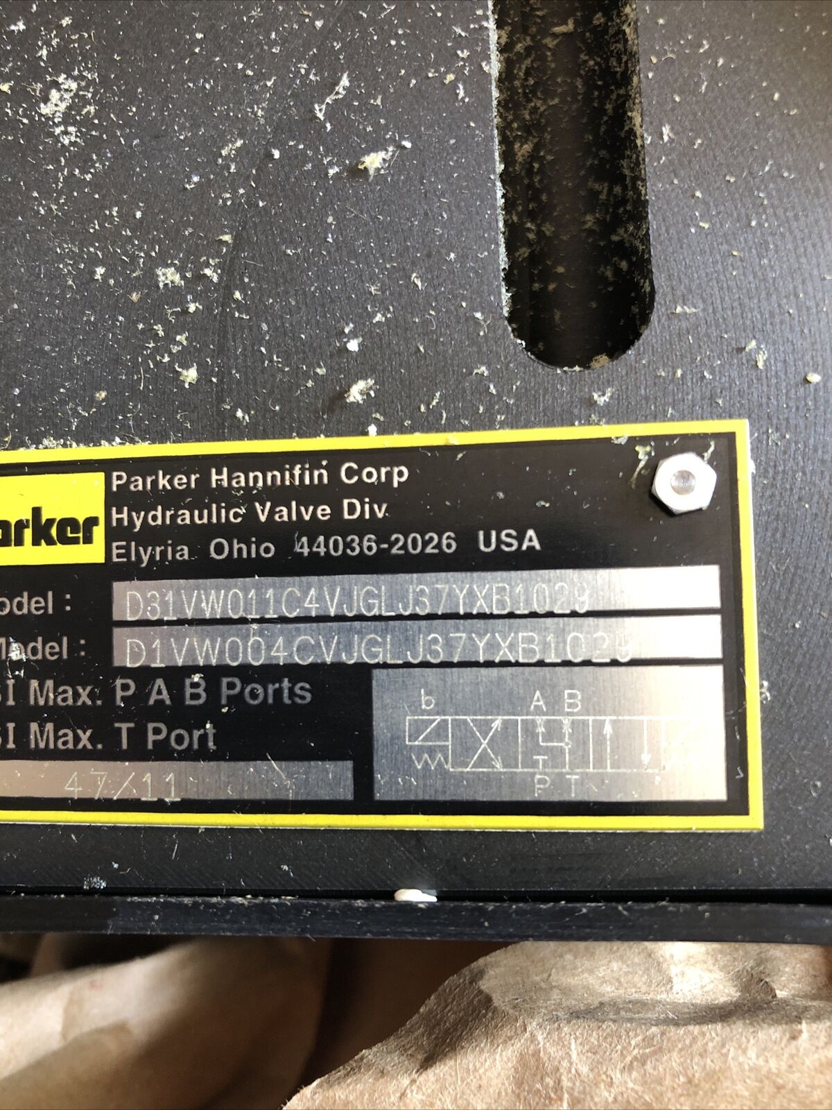 Parker D1vw004cvjgl J37yxb1029 Hydraulic Directional Control Valve,D31vw011c4,Br