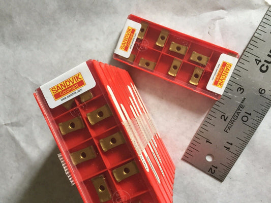 Lot 100 Sandvik 009242N47 Carbide Inserts X066000x 043755 M30 Sandvix 7025 2040