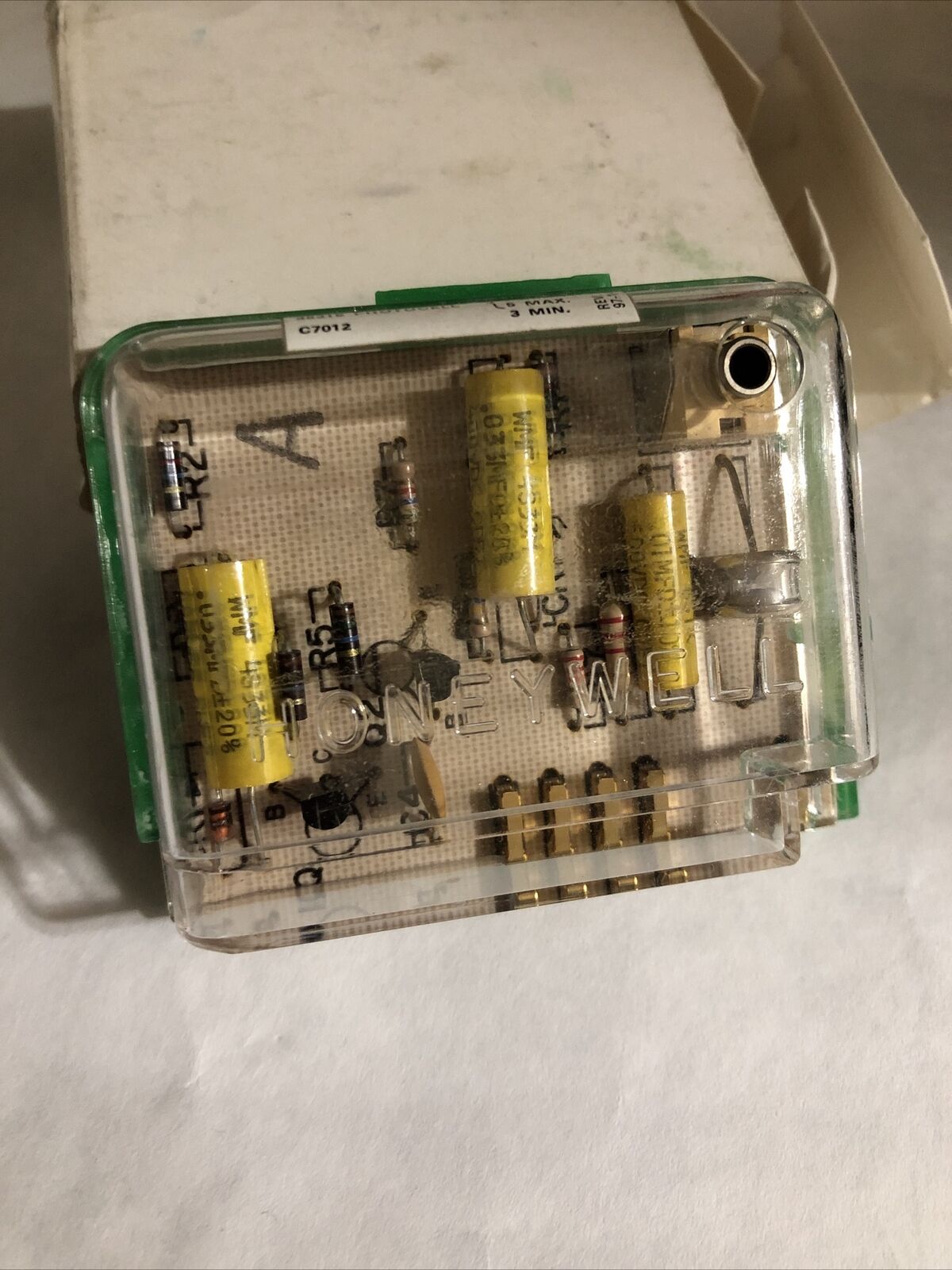 New Honeywell Burner Control  R7289a 1004 Rectification Amplifier,Te