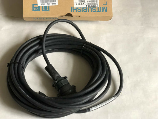 New Mitusbishi Electric Q170enccbl10m-A Lot. 123 Servo Cable,Connector,Sv