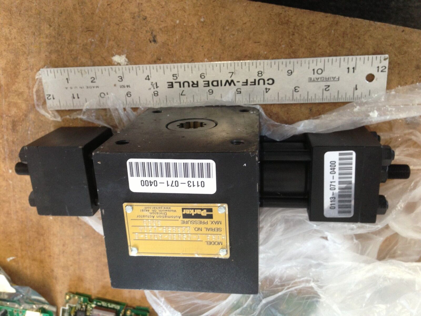 Parker Htr3 7-0903C-Ad13-C Hydraulic Rotary Actuator Htr3 90* Rotation,Htr3,Et