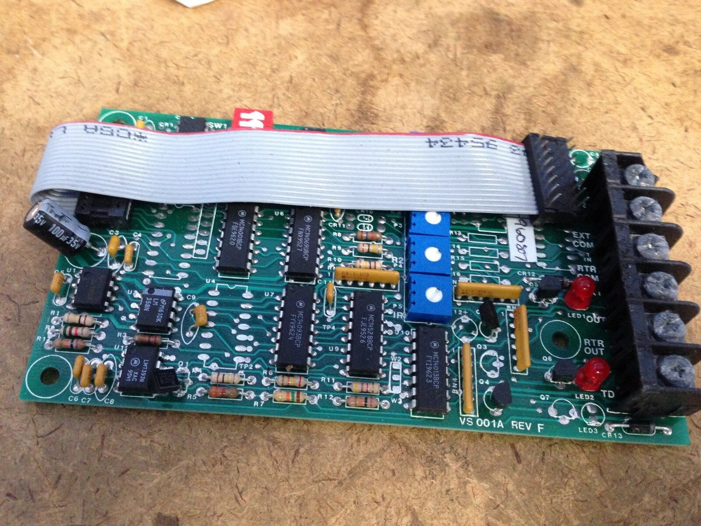 New Industrial Devices Vs001a Rev. F Control Board Novato,Aa